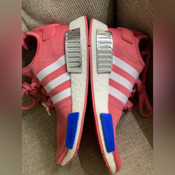 Adidas NMD R1 Hazy Rose FX7073 Pink Silver Size 8 - Picture 14 of 16